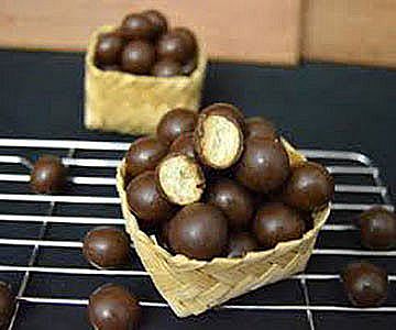 Coklat Bundar Lagie Kemasan Repack Pack 200 gr Coklat Bola 200 gram Kelereng Chocolate – A457